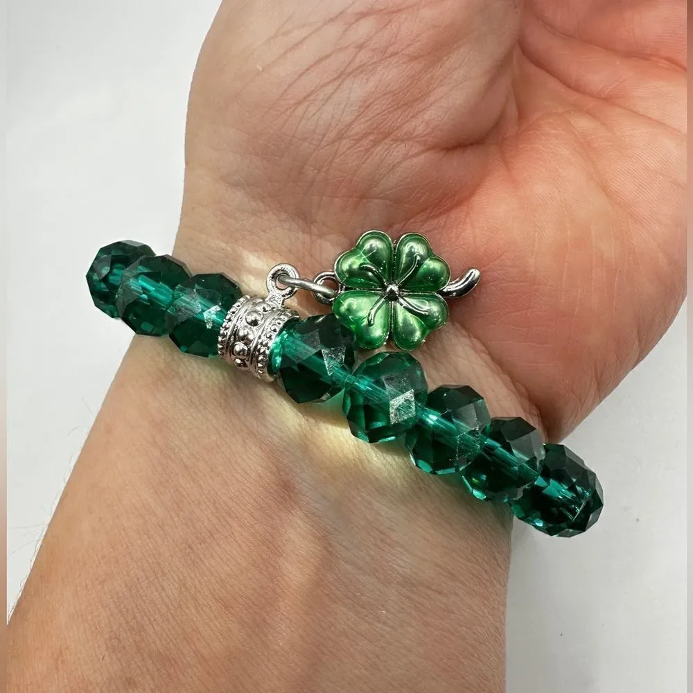 SALE! Green faceted glass‎ crystal beaded stretch bracelet with shamrock charm!